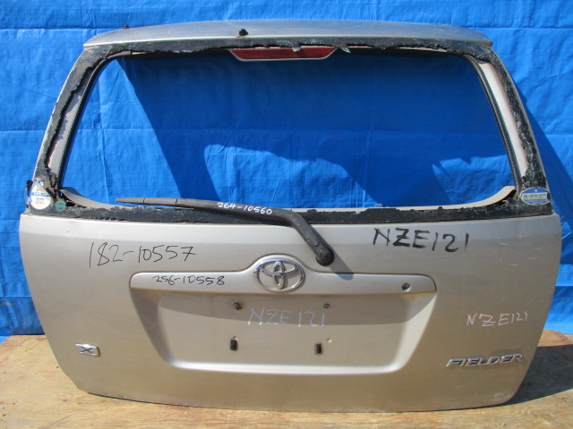 Used Toyota Corolla Fielder TRUNK MOULDING